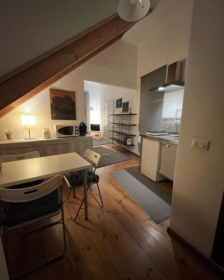 קליארי Studio Apartments Centro Storico Via Manno מראה חיצוני תמונה