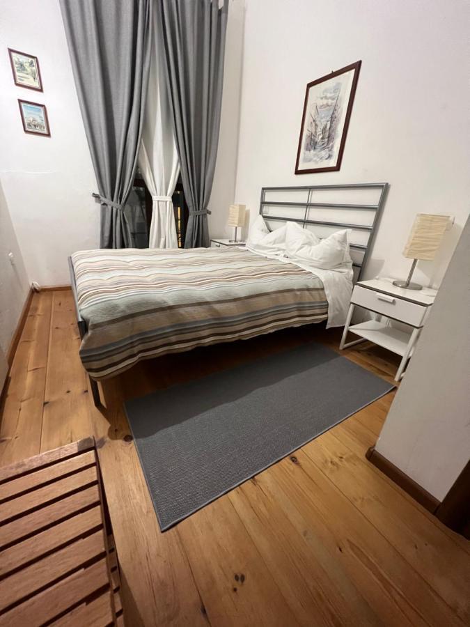 קליארי Studio Apartments Centro Storico Via Manno מראה חיצוני תמונה